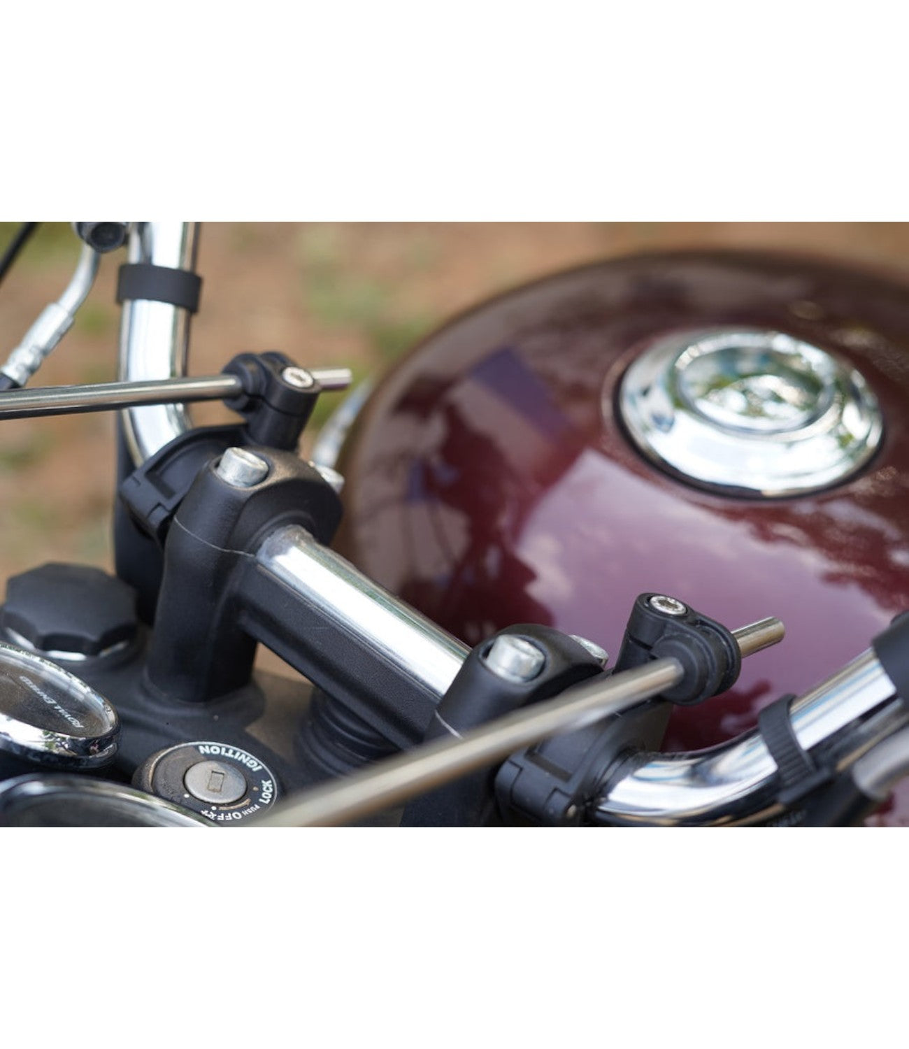 Carbon Racing Wanderer Premium Windshield For Royal Enfield Meteor 350