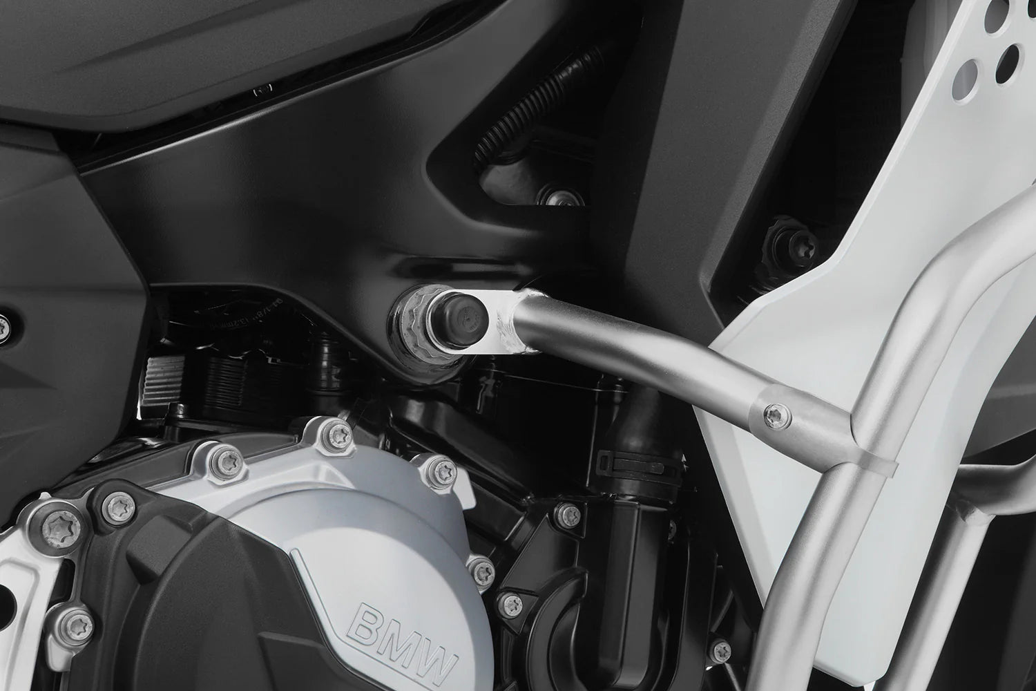 Wunderlich BMW F 900 GSA Protection - Reinforcement Bar