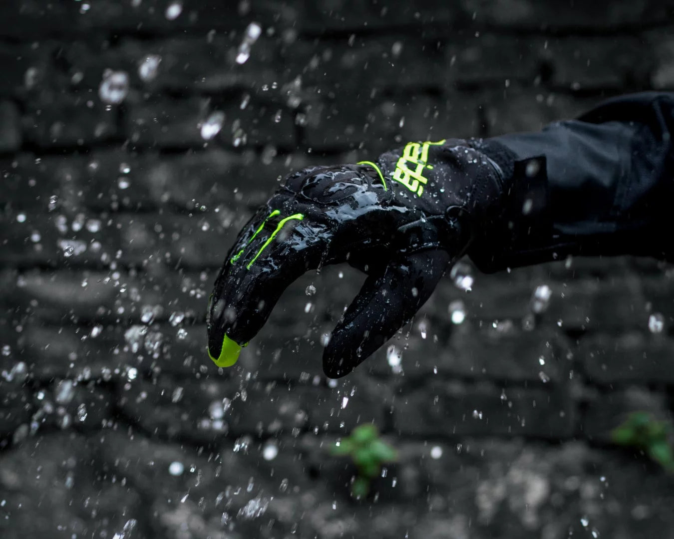 AqDry Waterproof Gloves - Black
