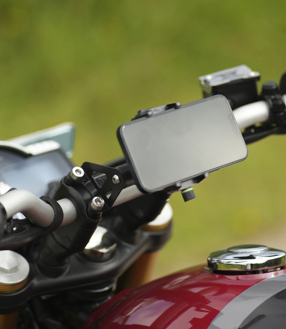 Moto Torque GPS Mount For Triumph Scrambler 400 X