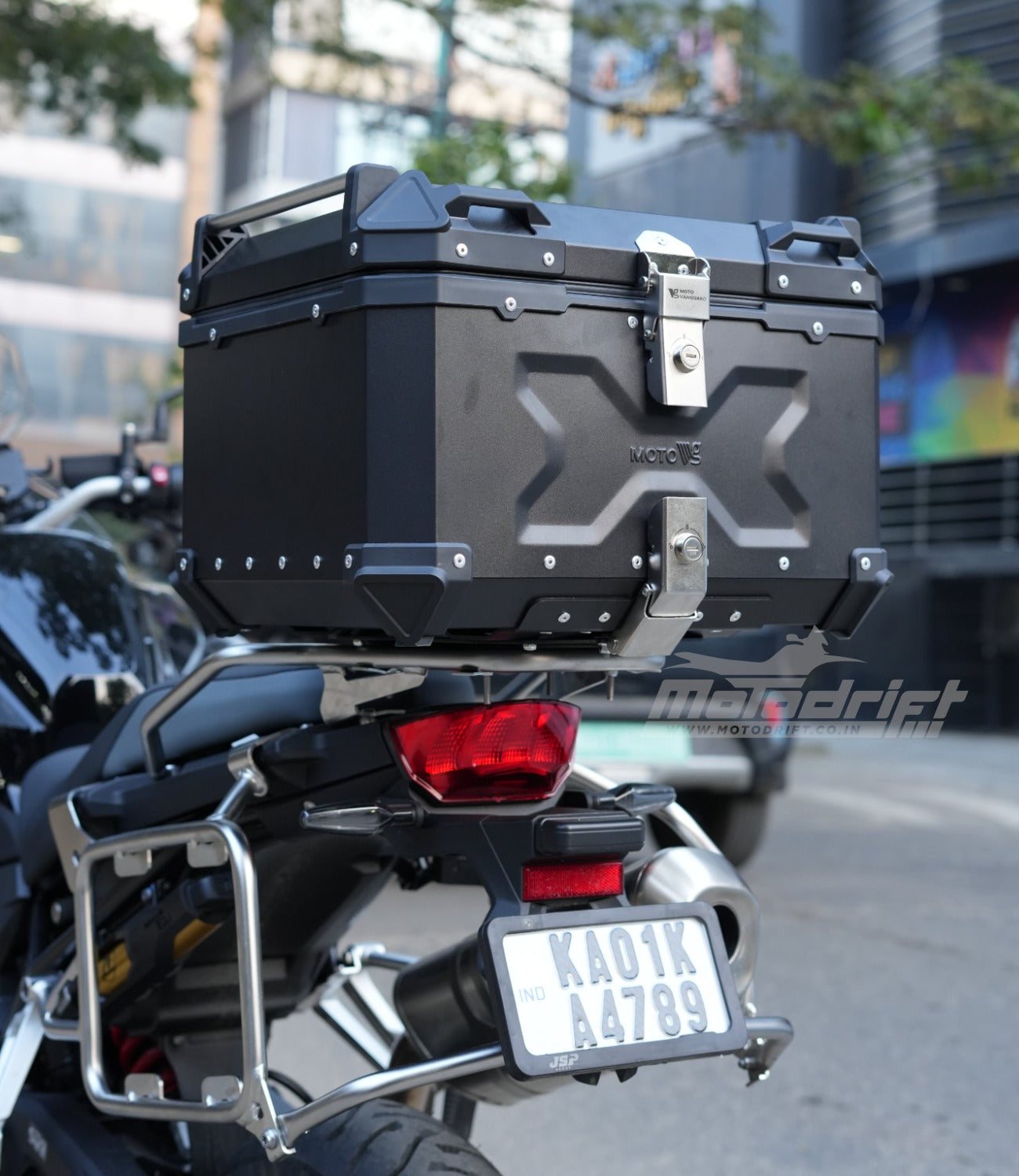 Moto Vanguard 55ltrs Aluminium Top Box