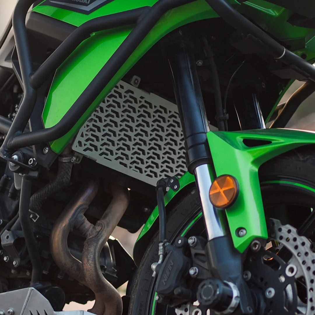 LCB Vector Radiator Grill Silver For Kawasaki Versys 650